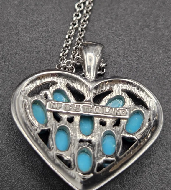 S/S Seeping Beauty Turquoise Heart Pendant Necklace. 18" With 2" Extender - Picture 6 of 8
